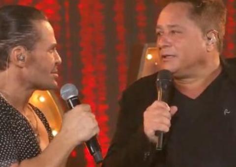 Em live, Leonardo e Eduardo Costa se beijam e desrespeitam regra de distanciamento