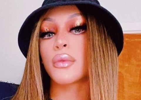 Pabllo Vittar treina de fio-dental e ostenta bumbum imenso 