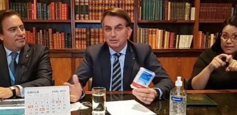 Bolsonaro chama quem ainda não recebeu auxílio de R$ 600 de 'minoria barulhenta'
