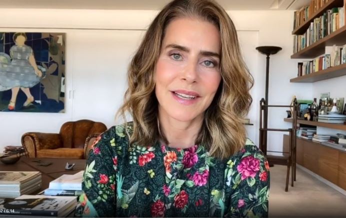 'Detesto ter de fazer sexo sozinha, mas não pode receber visitas', diz Maitê Proença