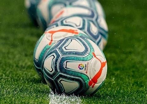 Cinco jogadores de futebol testam positivo para Covid-19 na Espanha