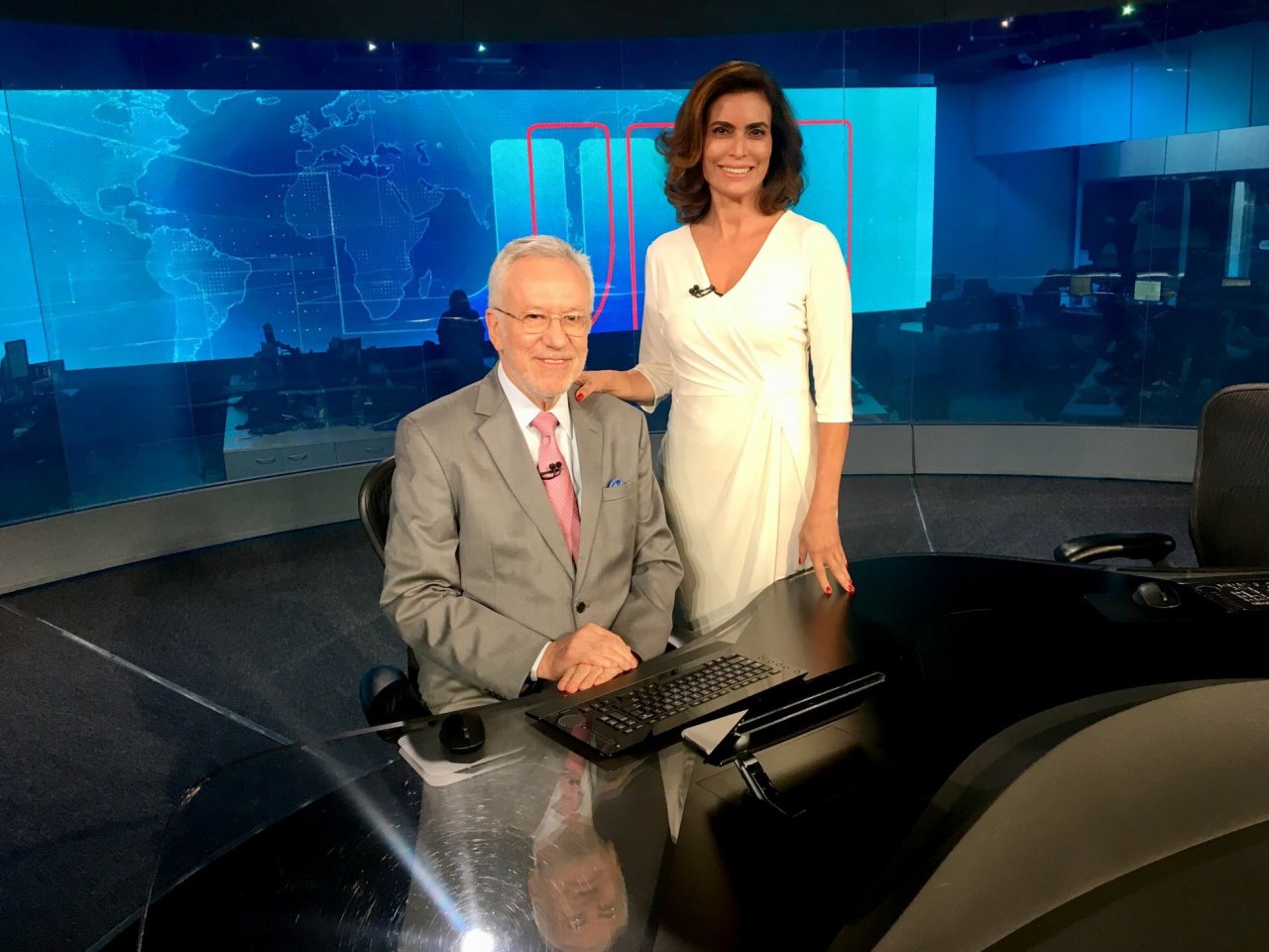 Jornalista Alexandre Garcia rebate comentário de Giuliana Morrone: 'maledicência não depende de calendário'