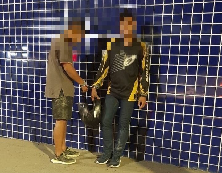 Homens são presos suspeitos de realizarem assalto com facão em Manaus