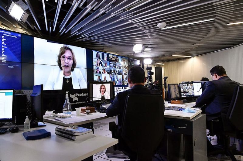 Senado aprova profissões com prioridade na aplicação de testes do coronavírus, confira