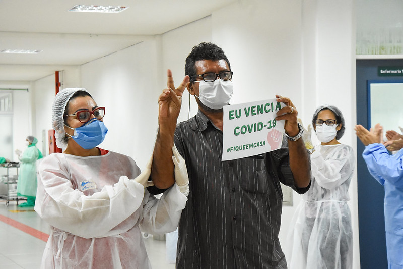 Em Manaus, hospital de campanha inicia a semana com 21 altas médicas 