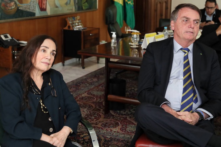 Cinemateca Brasileira não tem cargo prometido por Bolsonaro a Regina Duarte