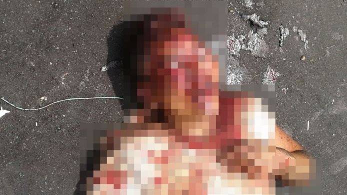 Assaltante é espancado por populares ao tentar roubar mototaxista em Manaus 