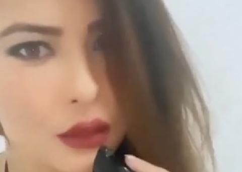 Geisy Arruda provoca seguidores em vídeo usando sutiã e calcinha transparentes 