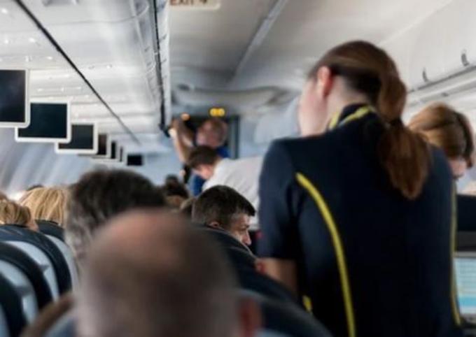 Índia retoma operação de voos domésticos após 2 meses