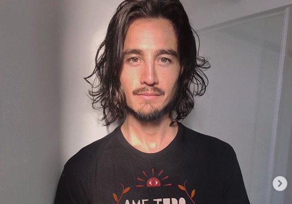 Tiago Iorc lançará novo Single em Live; saiba quando