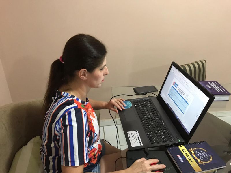 Pandemia leva acolhimento psicológico de faculdade a colaboradores e estudantes