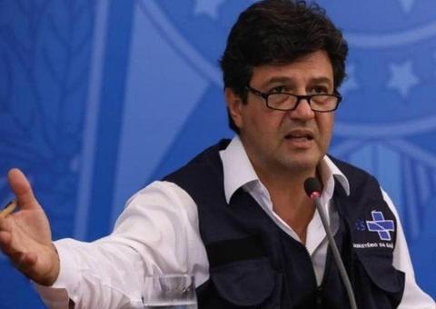 Comissão de ética determina 'quarentena' remunerada de seis meses a Mandetta