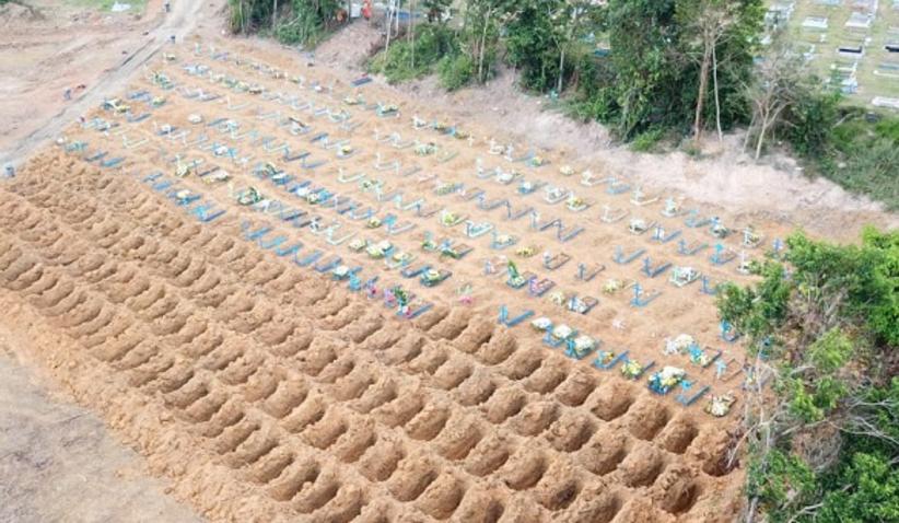 PL obriga que corpos de vítimas de Covid-19 sejam colocados em sacos translúcidos no Amazonas