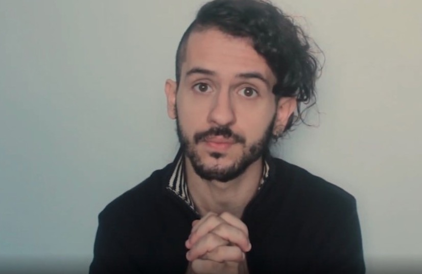 Ex-ator mirim da Globo muda nome, visual e agora é psicólogo 