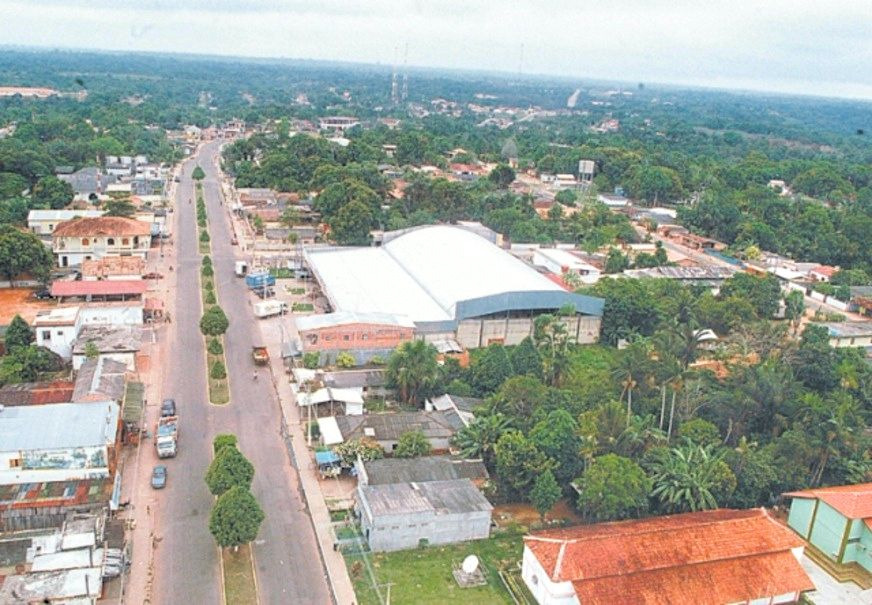 Ameaçada por multa de R$ 2 milhões, Prefeitura de Iranduba deve melhorar rede de iluminação