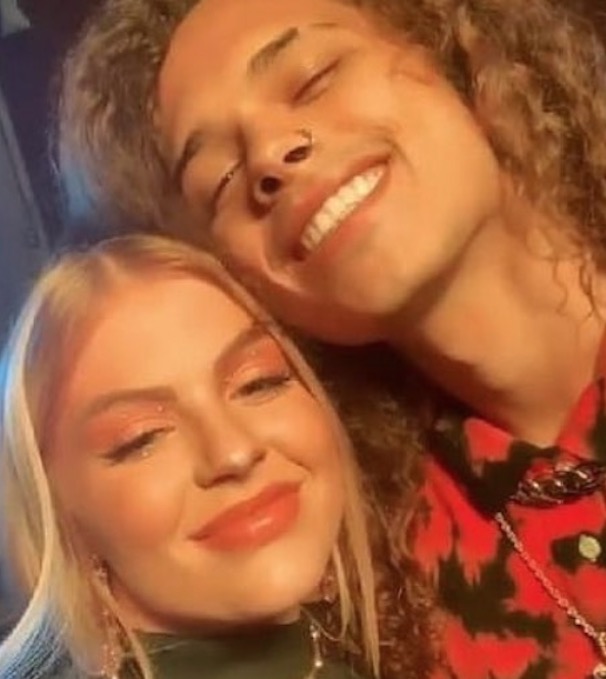 Luísa Sonza se pronuncia sobre flagra com Vitão