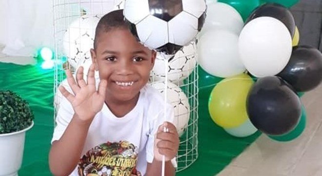 Morte de menino Miguel, no Recife, é 'face cruel do racismo estrutural no Brasil', diz MPT