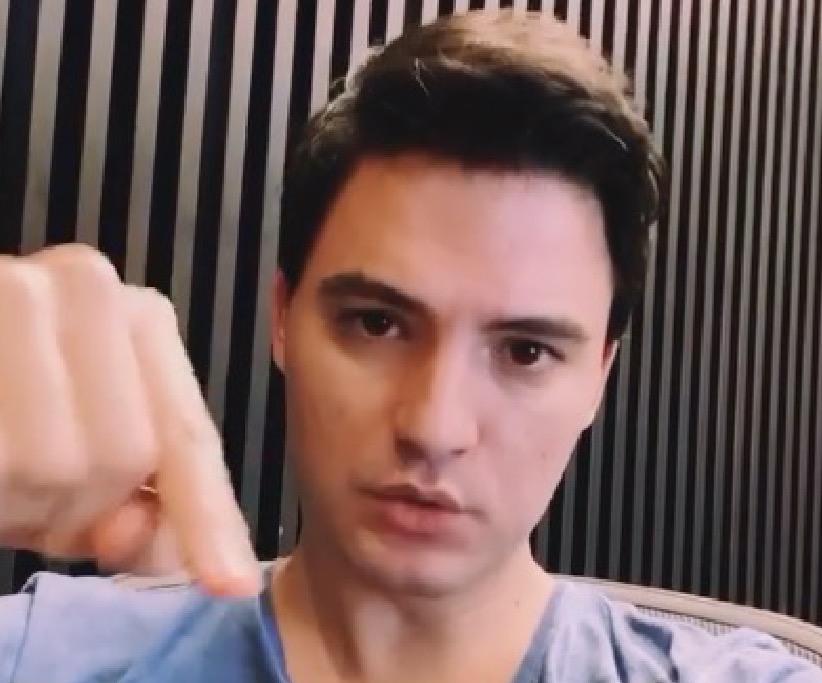 Felipe Neto diz que gabinete do ódio tem inteligência de uma geladeira frost free