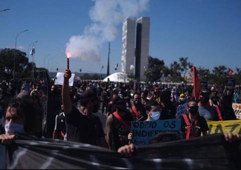 Manifestação em Belém contra Bolsonaro e racismo tem 112 detidos por aglomeração