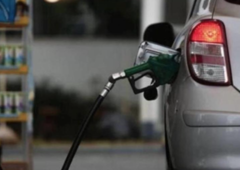 Petrobras sobe preço da gasolina em 10%