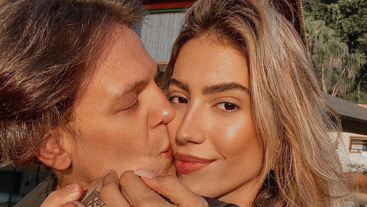 Gabi Brandt se derrete em declaração a Saulo Poncio: 'muito fácil estar grávida com um marido desse'