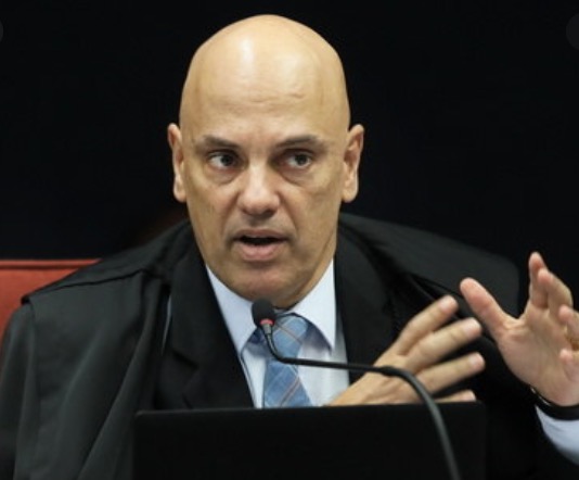 Ministro do STF ordena que Ministério da Saúde divulgue dados completos sobre coronavírus no Brasil