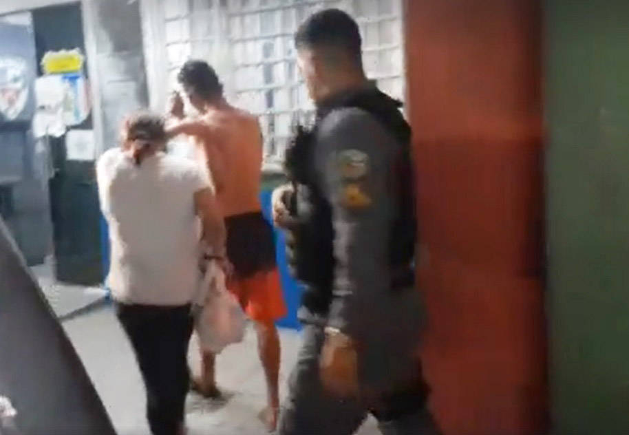 Casal é preso após furtar produtos em supermercado de Manaus