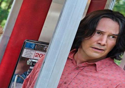 Keanu Reeves ganha visual bizarro no trailer da sequência de Bill & Ted; veja