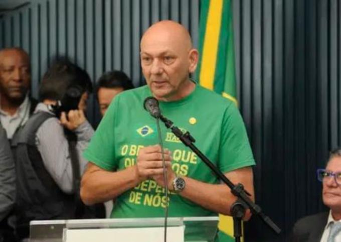 Dono da Havan é alvo da Receita Federal por sonegação de R$ 2,5 milhões, diz jornal 