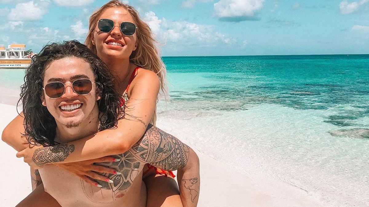 Após polêmica, Whindersson Nunes apaga fotos com Luisa Sonza