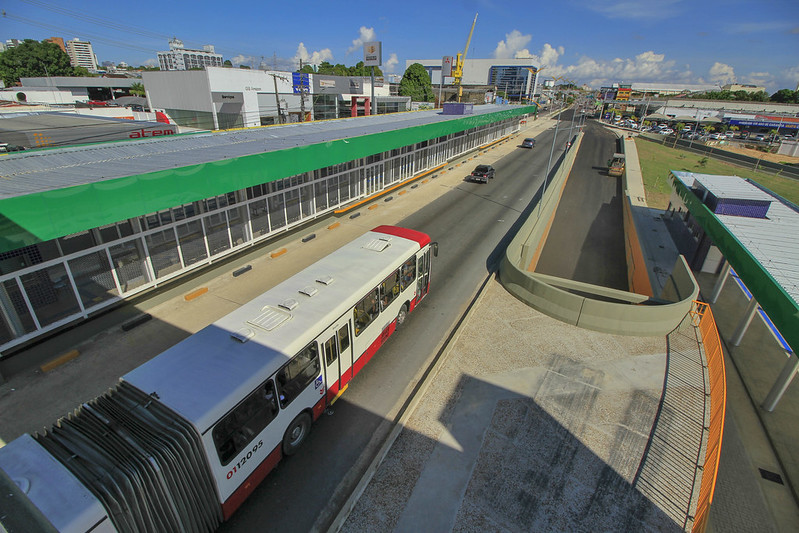 Complexo Viário da Constantino Nery será entregue no fim do mês, garante prefeito de Manaus