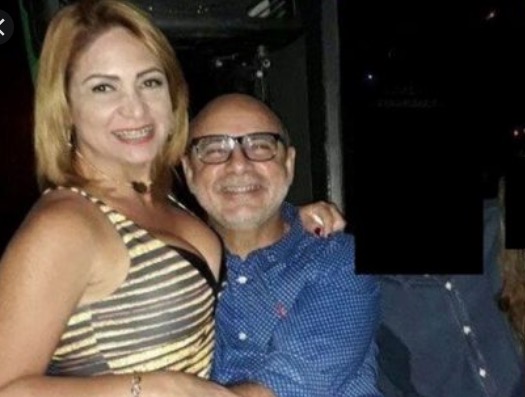 Troca de mensagens entre casal indica que esposa de Queiroz pode ter fugido para São Paulo