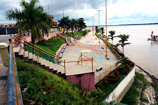 Itacoatiara contrata limpeza urbana por seis meses ao custo de R$ 8,73 milhões