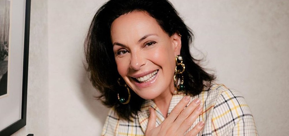 Carolina Ferraz é contratada pela Record e será apresentadora 