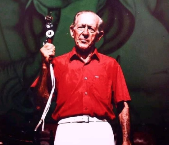 Ex-presidente do Boi Garantido  morre no Amazonas