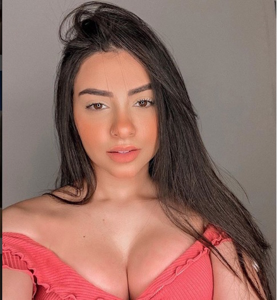 Tainá Costa 'treme' bumbum e internautas ficam eufóricos com rebolado da funkeira