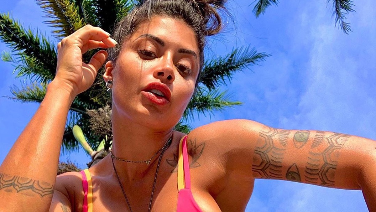 Aline Riscado impressiona seguidores ao postar vídeo dançando