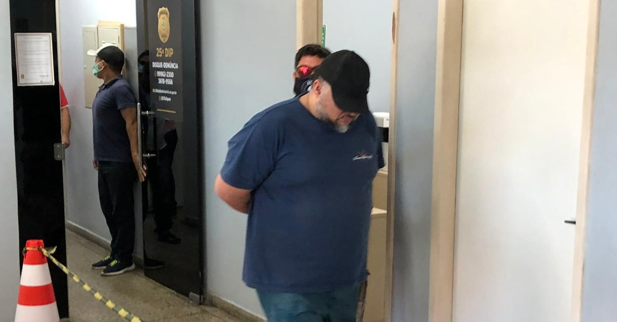 Suspeito de aplicar golpe é preso em apartamento de luxo na Ponta Negra 