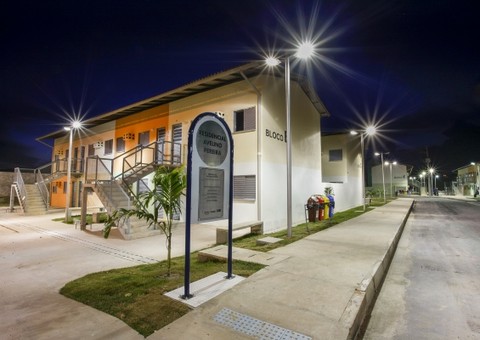 70 famílias são contempladas com casas do Prourbis