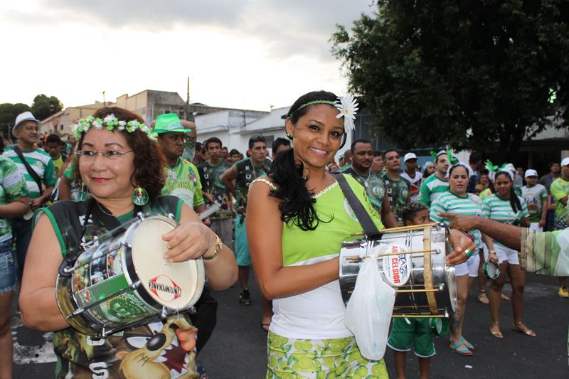 Veja a ordem do desfile das escolas de samba no sambódromo, neste sábado