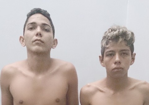 Polícia prende homens por porte ilegal de arma de fogo