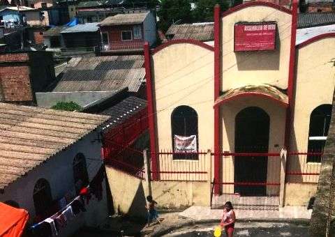 Moradores denunciam boca de fumo em Petrópolis