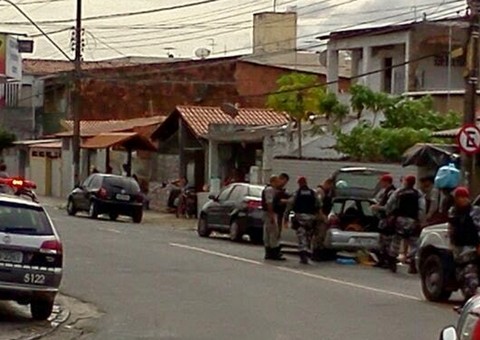 Adolescentes estupram meninos de cinco anos na casa do avô