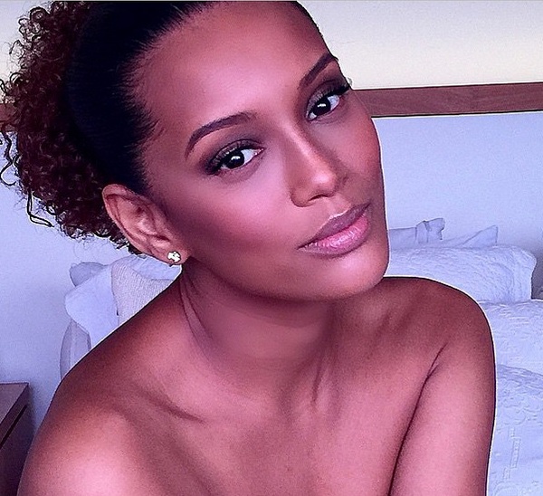  Taís Araújo mostra mãozinha da filha e fala sobre o Dia da Mulher