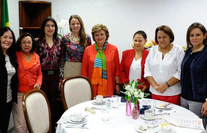 Senadoras querem maior participação das mulheres na política