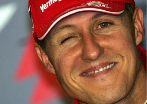 Michael Schumacher acorda do coma e deixa hospital
