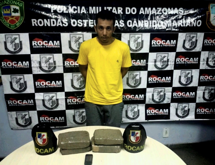 Homem é preso pela Rocam com mais de 4 kg de skank
