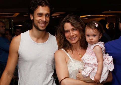 Letícia Spiller e Lucas Loureiro reatam casamento