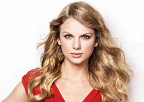 Taylor Swift pode participar da série "CSI"