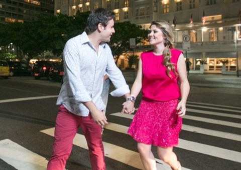  Vesgo, do Pânico, posa com a noiva em ensaio romântico antes do casamento